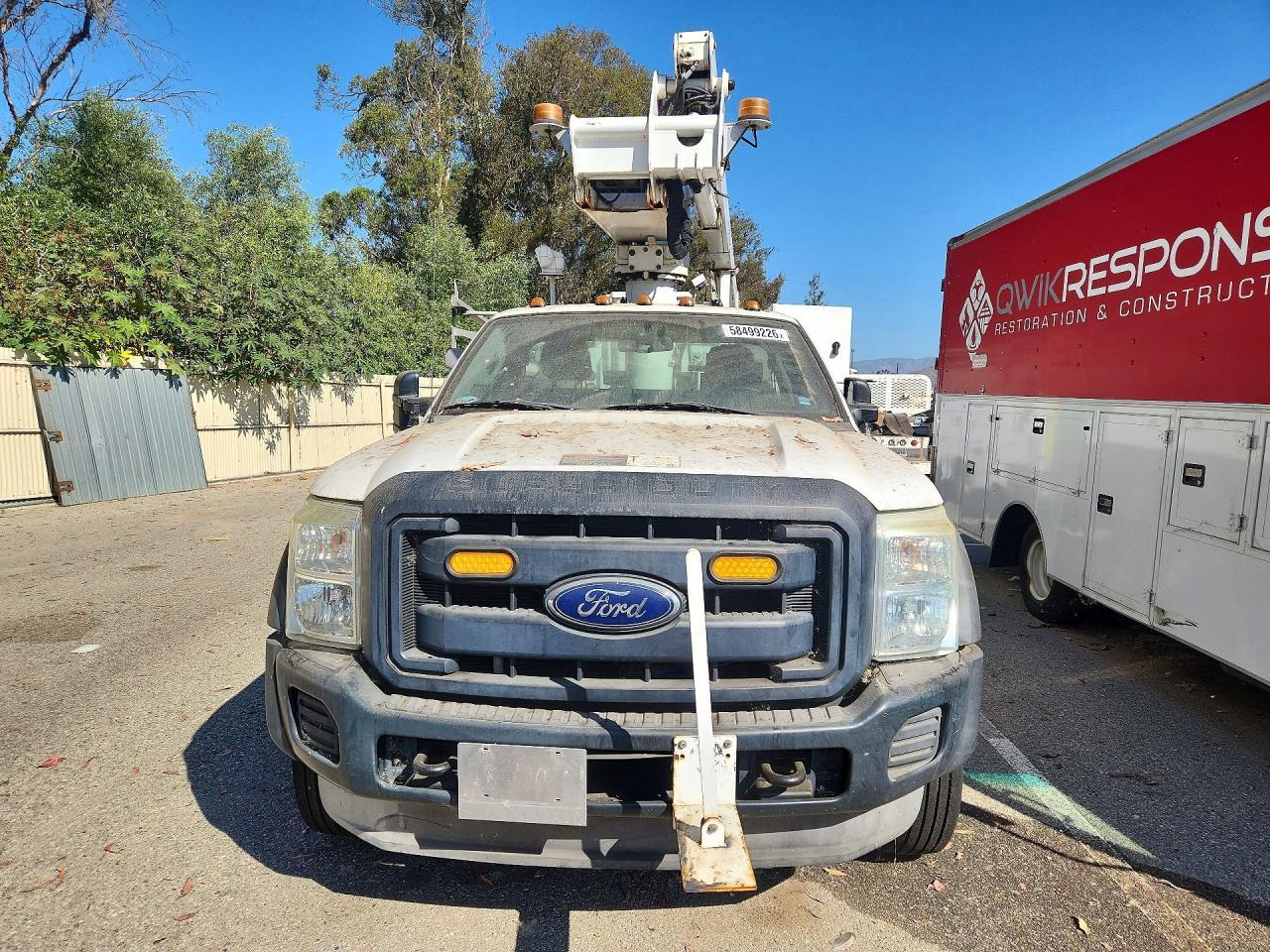 2014 Ford F450 Super Duty - Фото 5