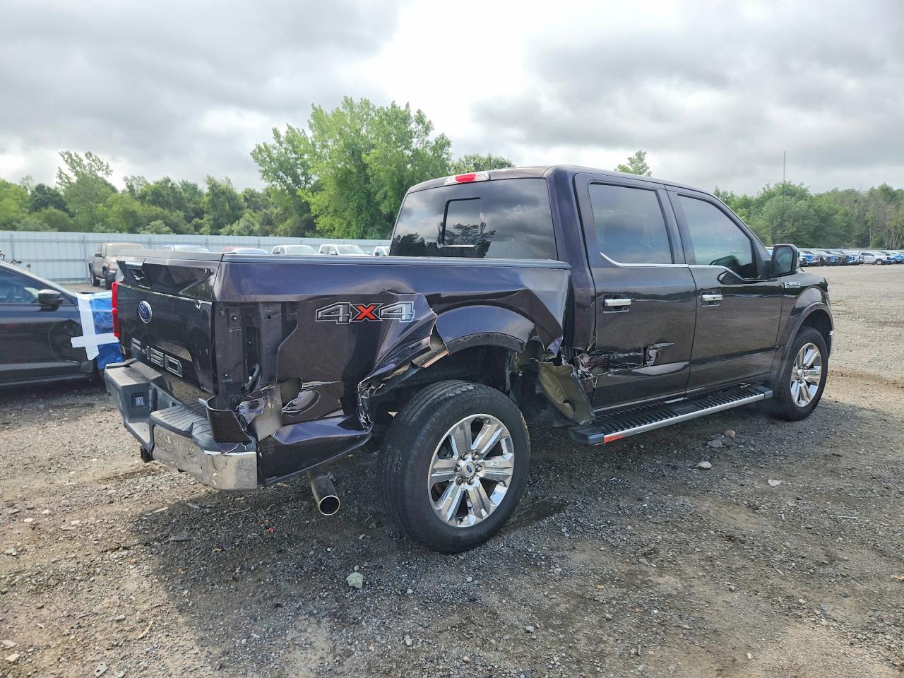 2018 Ford F150 Supercrew - Фото 3