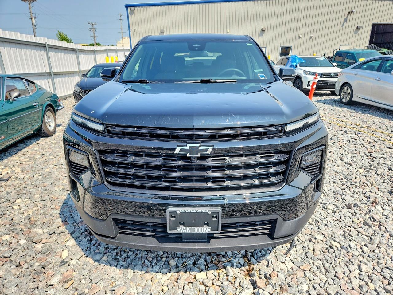 2024 Chevrolet Traverse Ls - Фото 5