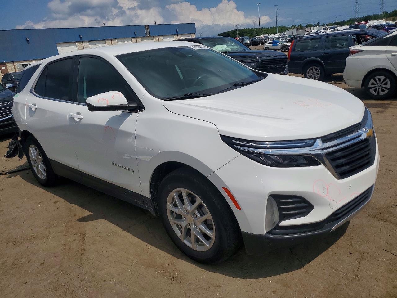 2022 Chevrolet Equinox Lt - Фото 4