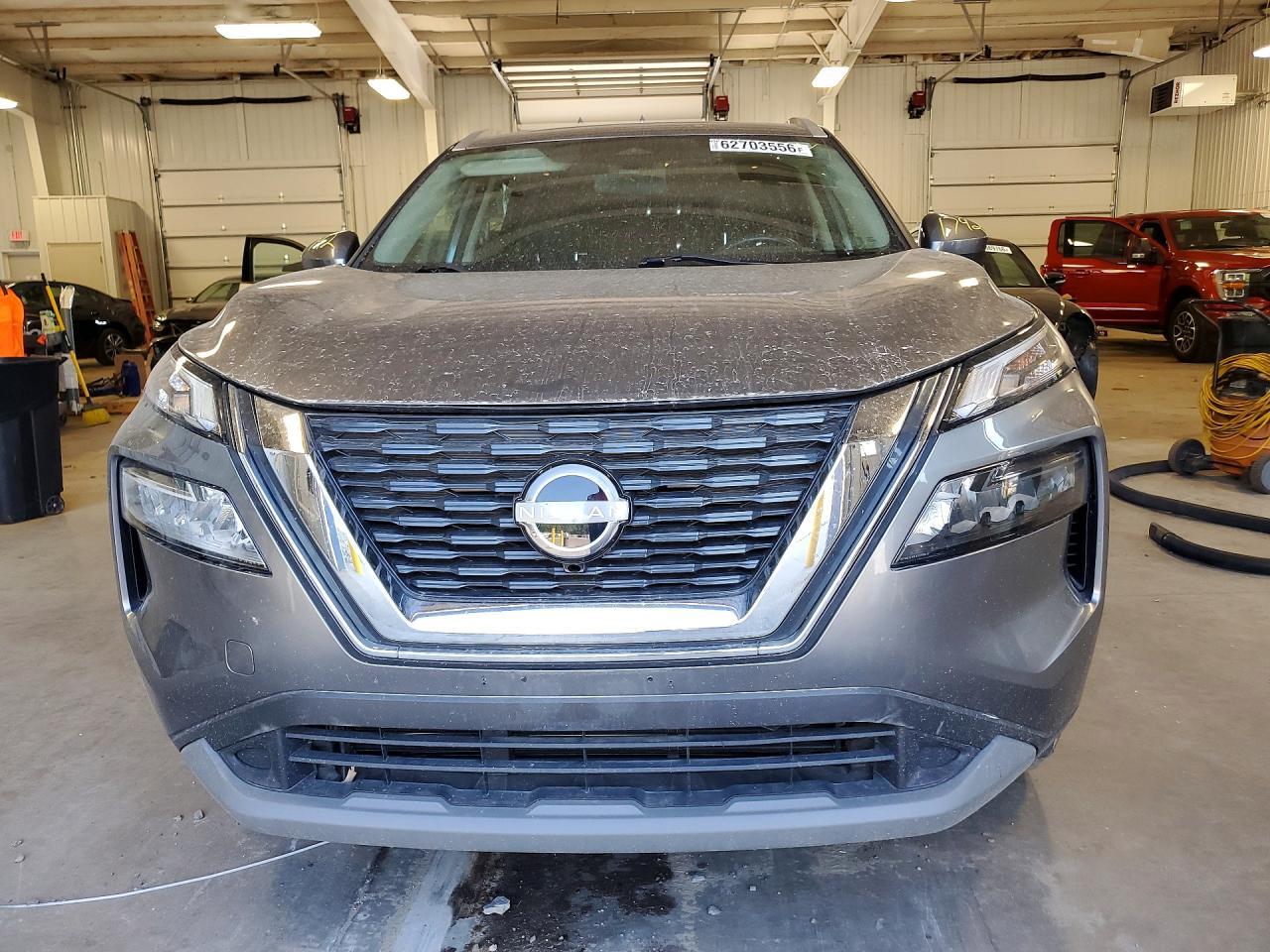 2023 Nissan Rogue Sv - Фото 5