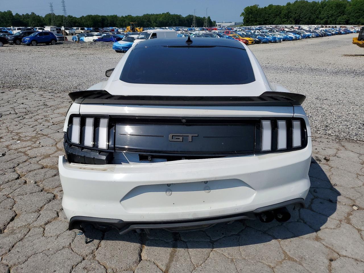 2021 Ford Mustang Gt - Фото 6