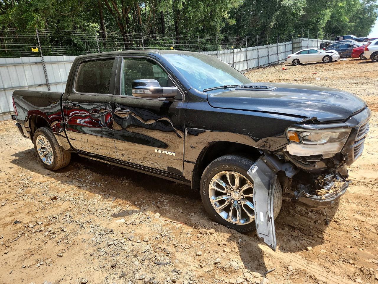 2024 Ram 1500 Laramie - Image 4