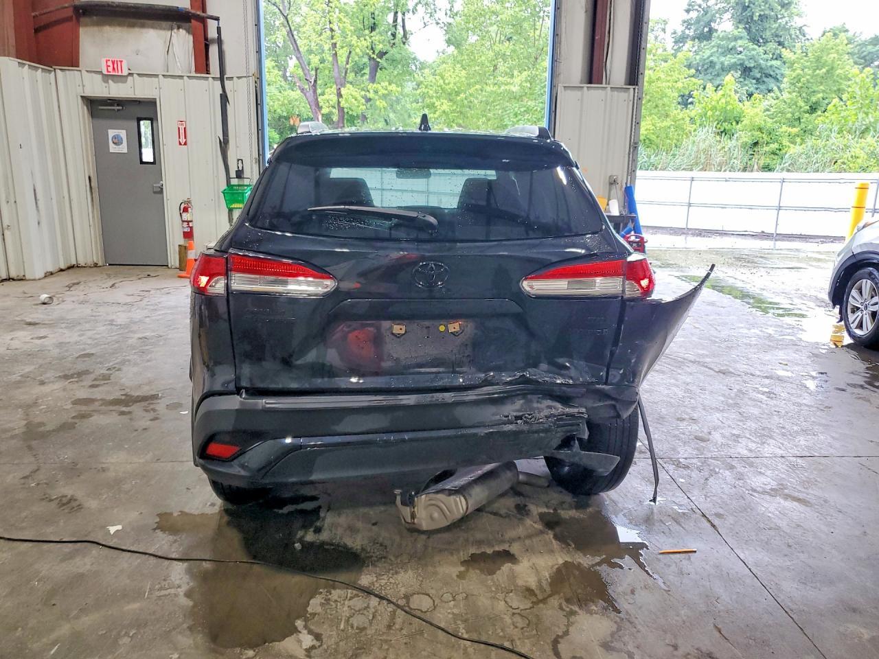 2023 Toyota Corolla Cross Hybrid Se - Фото 6