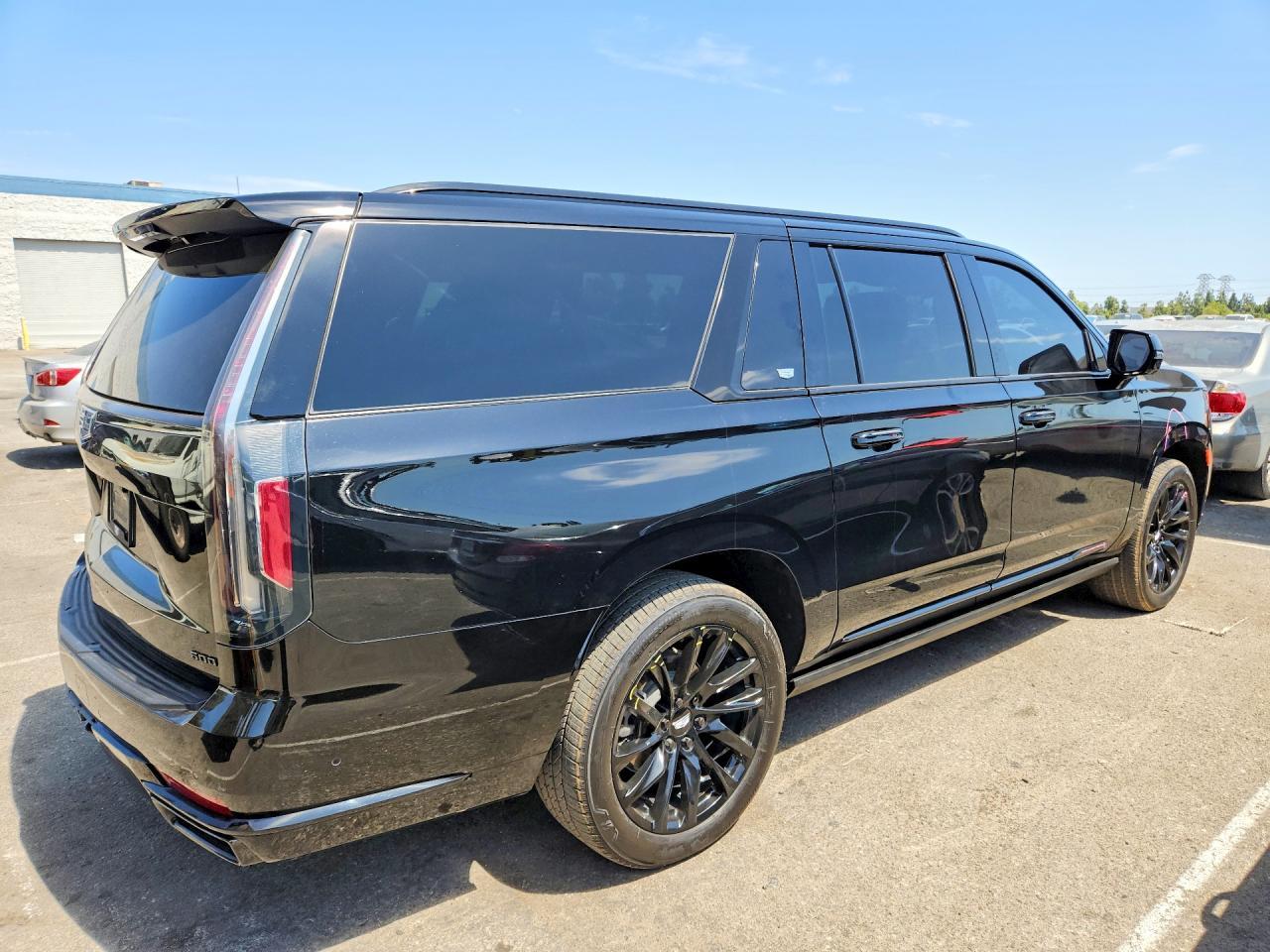 2024 Cadillac Escalade Esv Sport Platinum - Фото 3