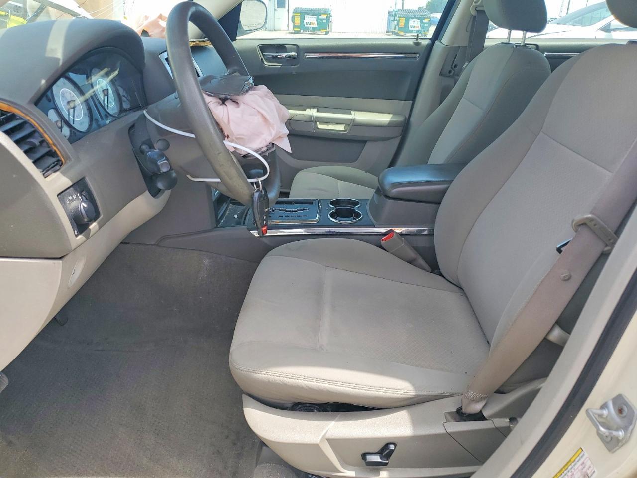 2009 Chrysler 300 Lx - Фото 7