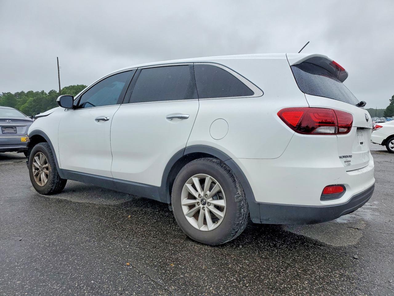 2020 Kia Sorento Lx - Фото 2