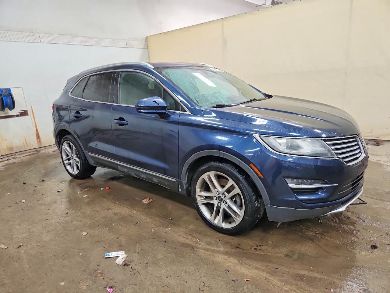 2016 Lincoln Mkc Reserve - Image 4