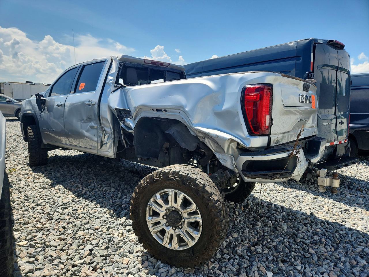 2021 GMC Sierra K2500 Denali - Фото 2