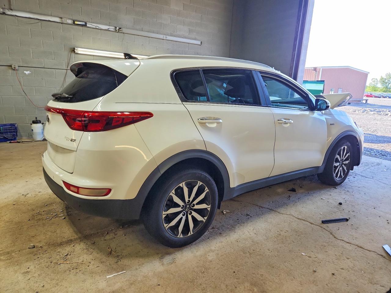 2017 Kia Sportage Ex - Фото 3
