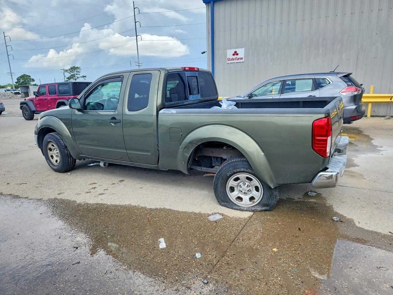 2005 Nissan Frontier King Cab Xe - Image 2