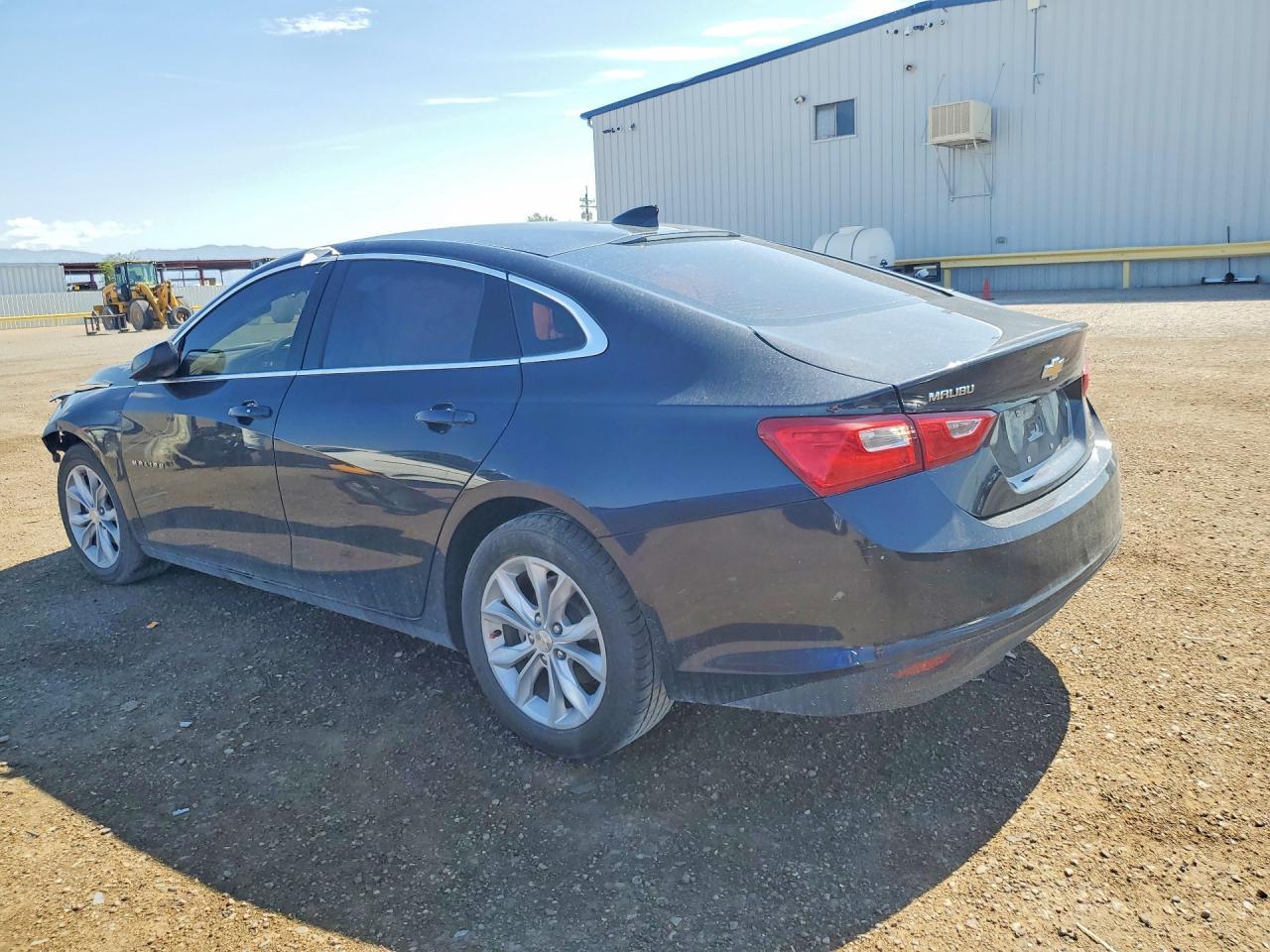 2023 Chevrolet Malibu - Image 2