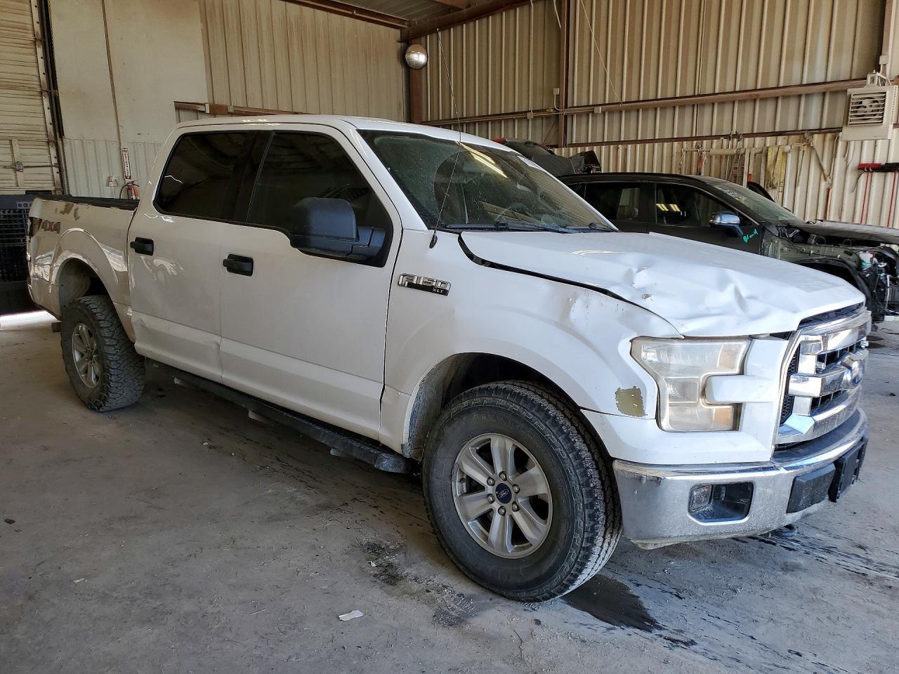 2017 Ford F150 Supercrew - Фото 4