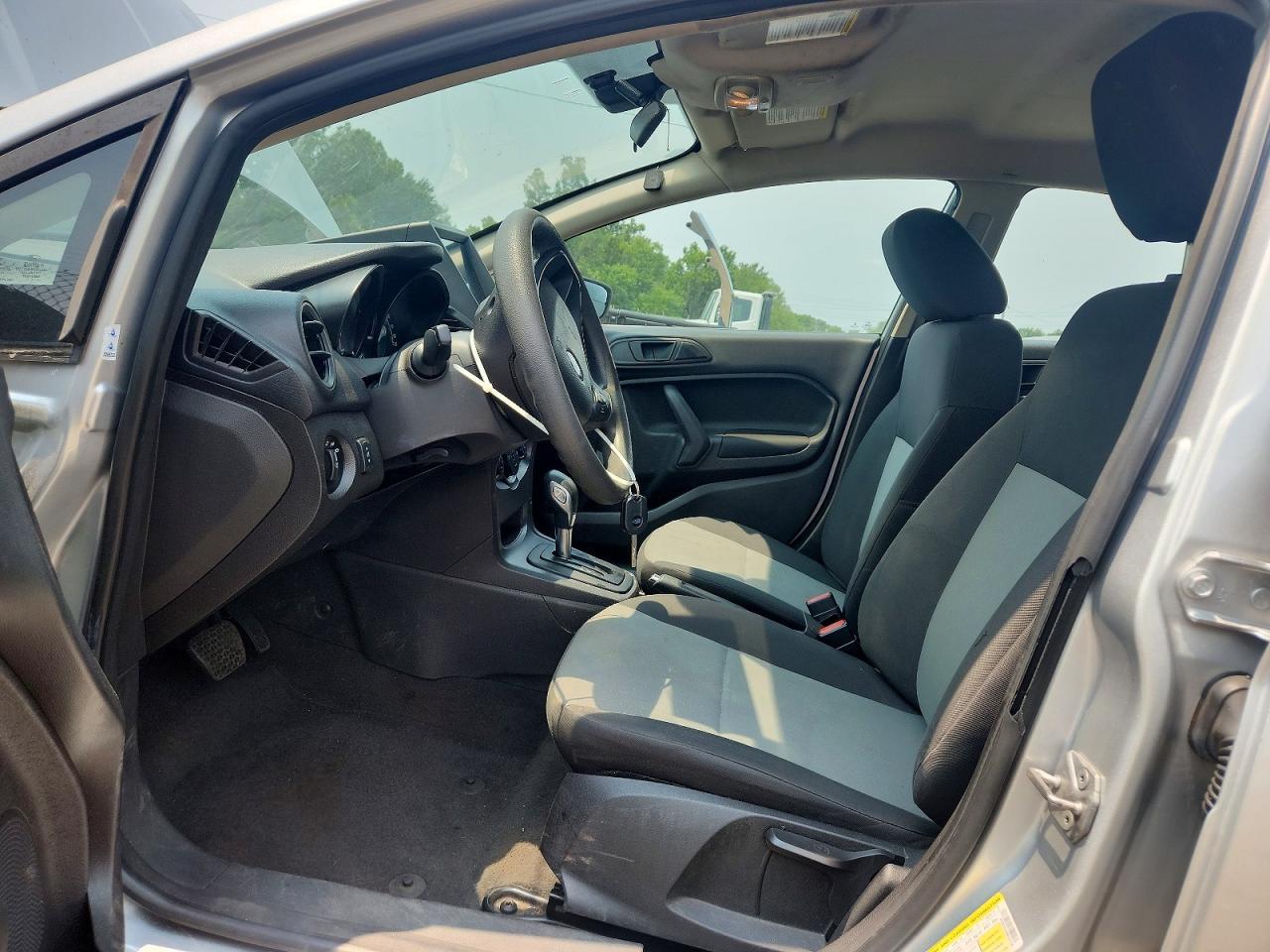 2017 Ford Fiesta S - Image 7