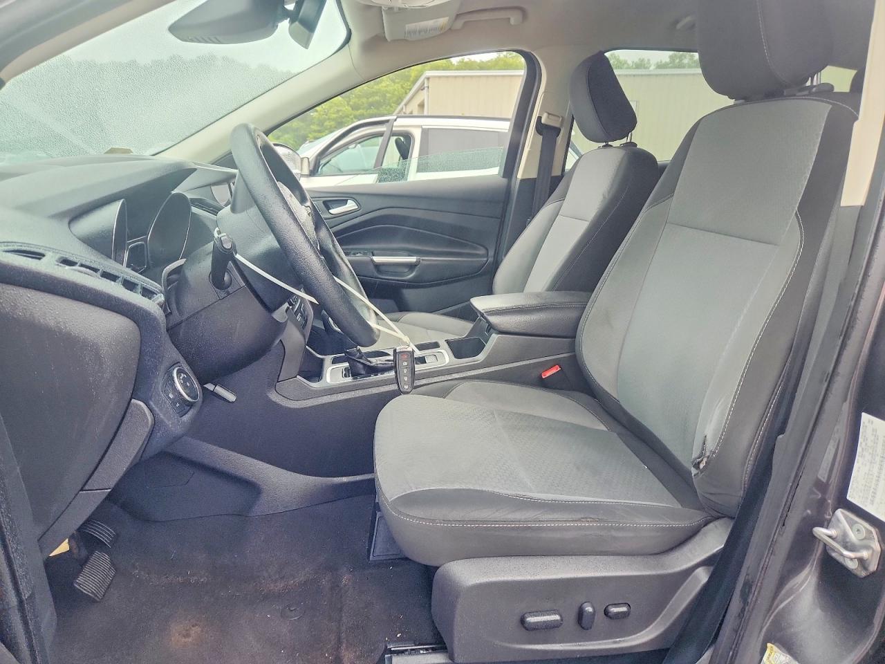 2019 Ford Escape Se - Фото 7
