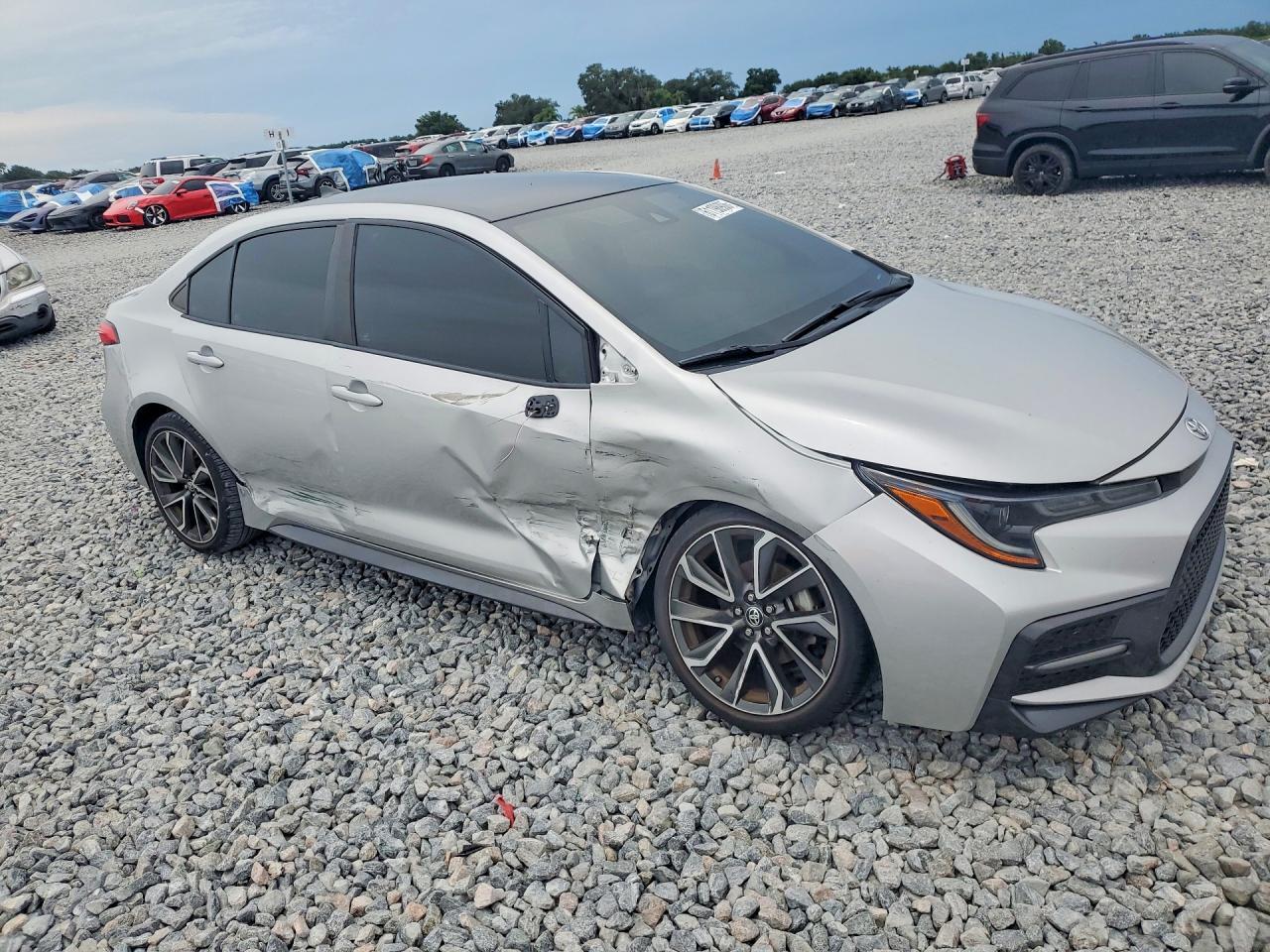 2022 Toyota Corolla Se - Image 4