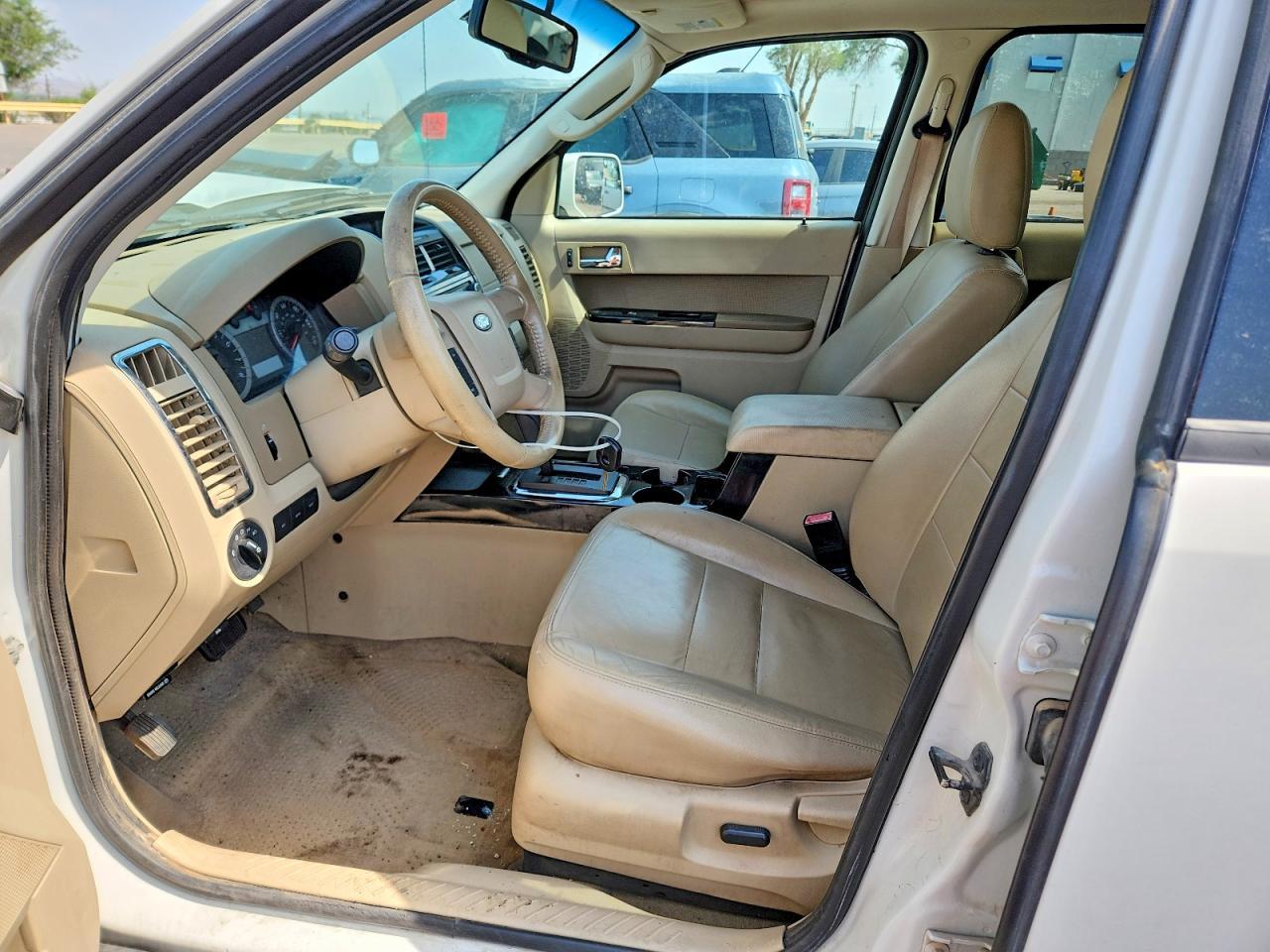 2010 Ford Escape Limited - Фото 7