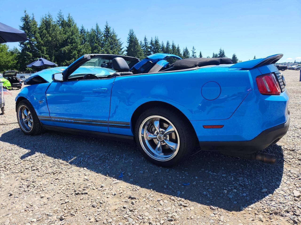 2010 Ford Mustang Gt - Image 2