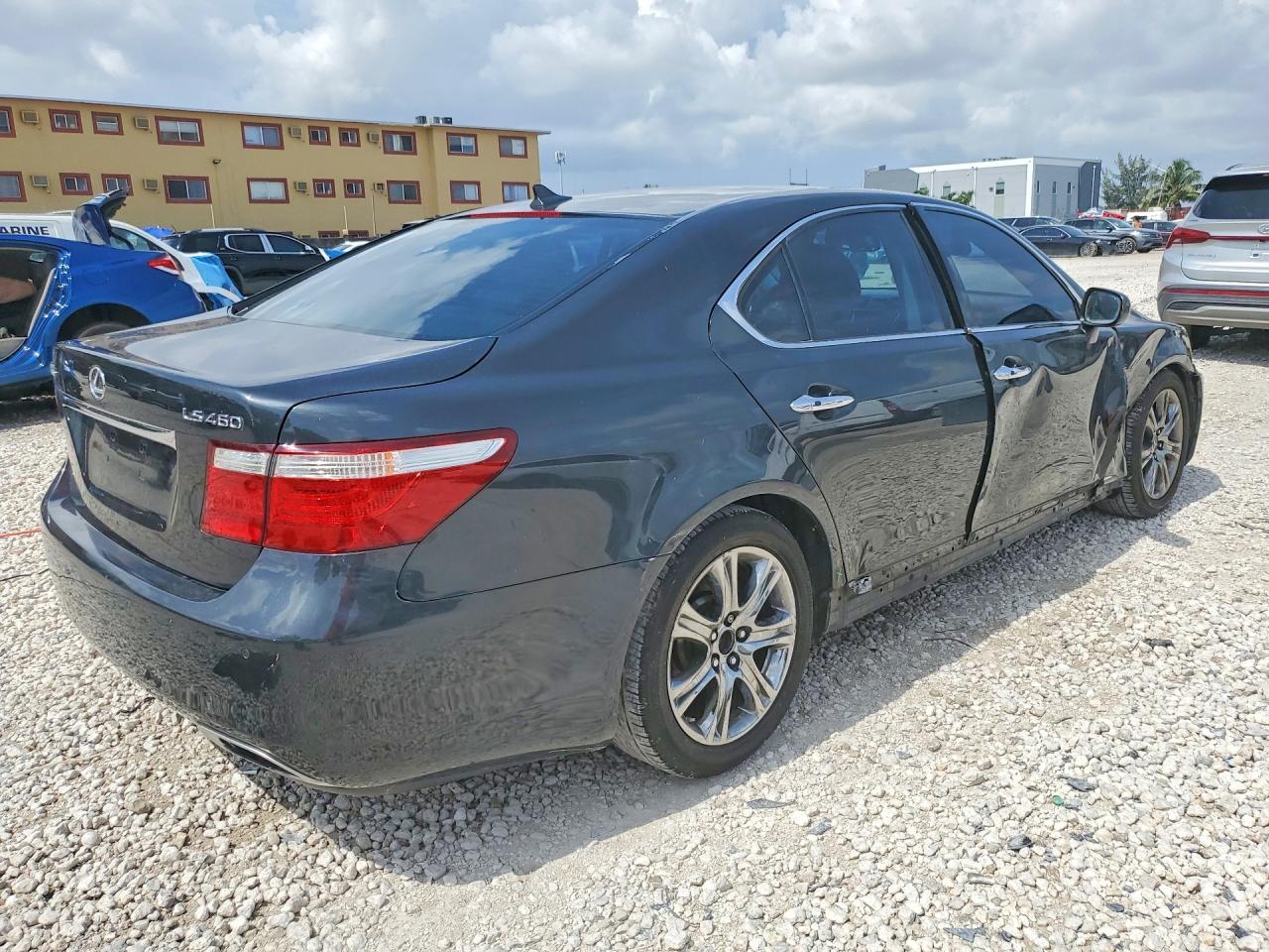 2007 Lexus Ls 460 - Image 3