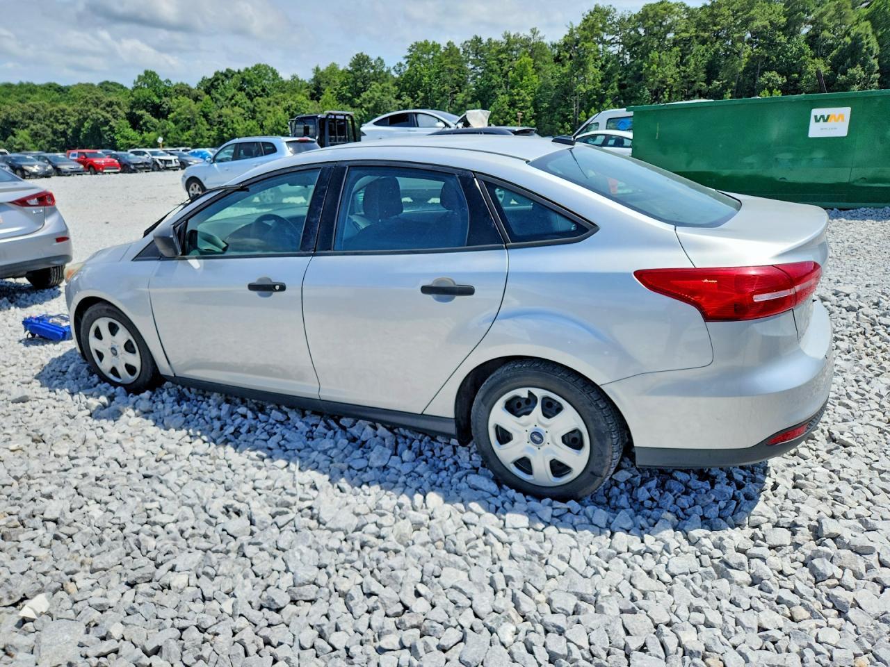 2016 Ford Focus S - Фото 2