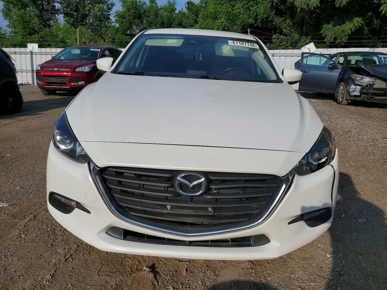 2018 Mazda 3 Touring - Image 5