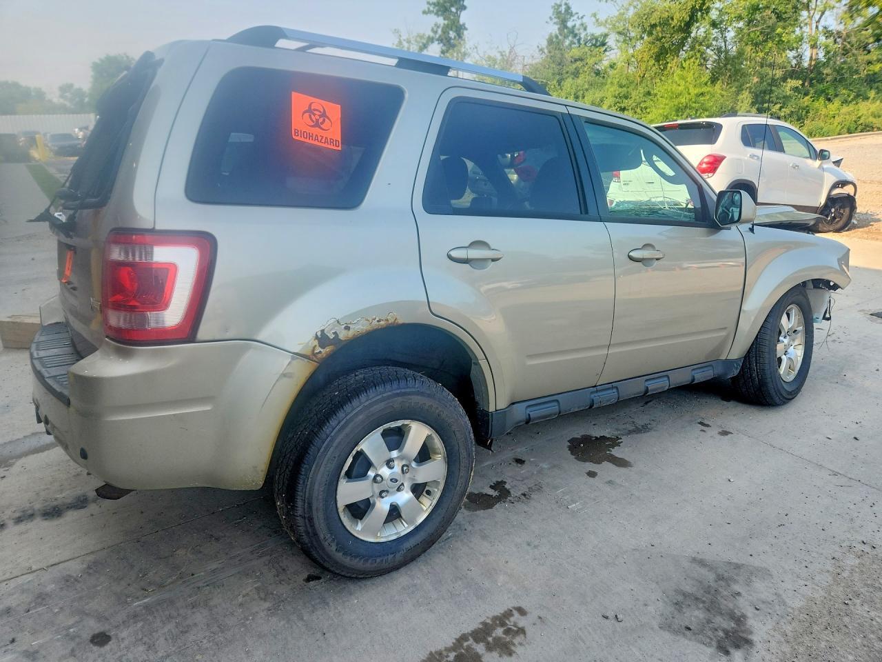 2012 Ford Escape Limited - Фото 3