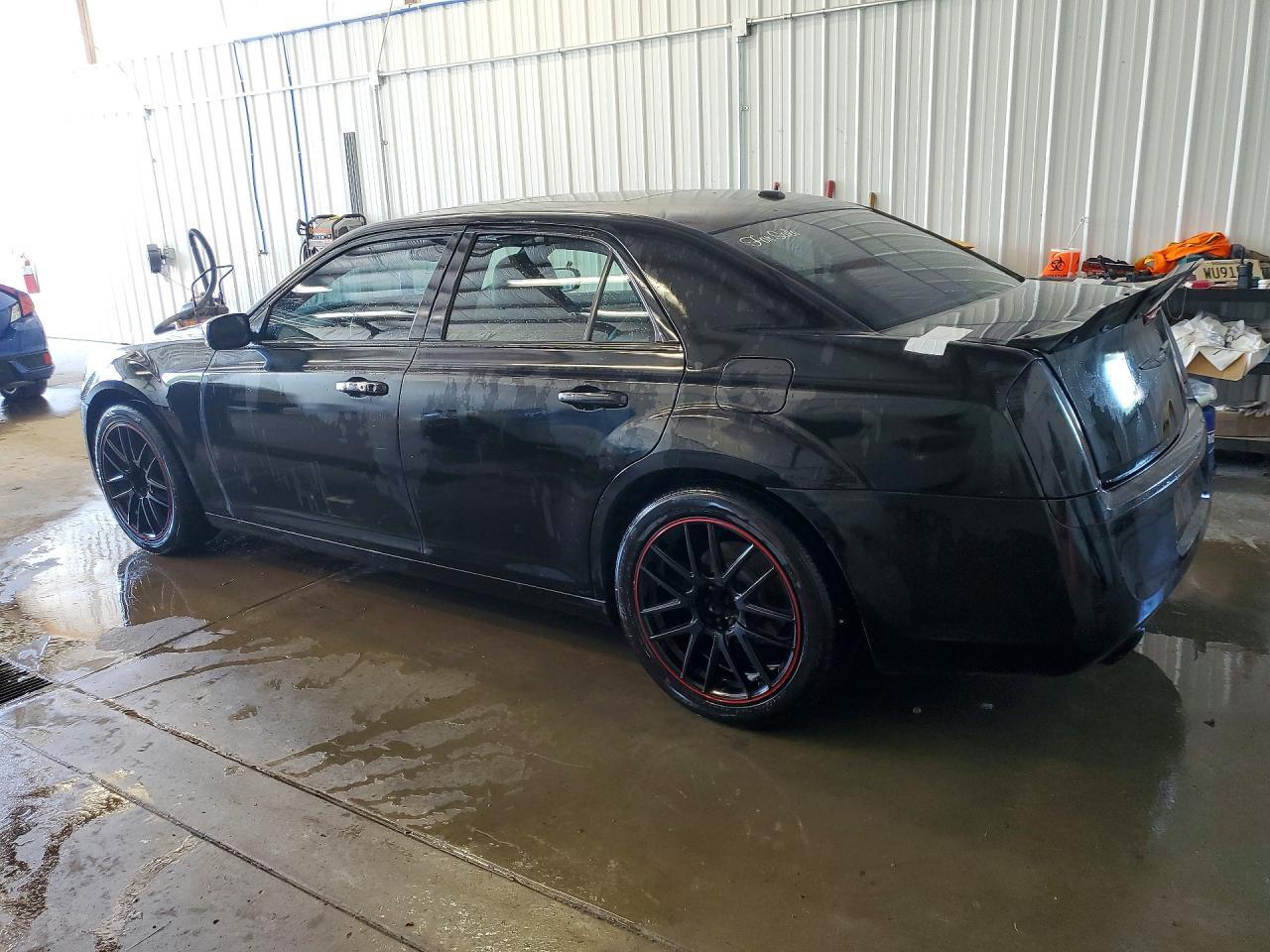 2012 Chrysler 300 Limited - Фото 2