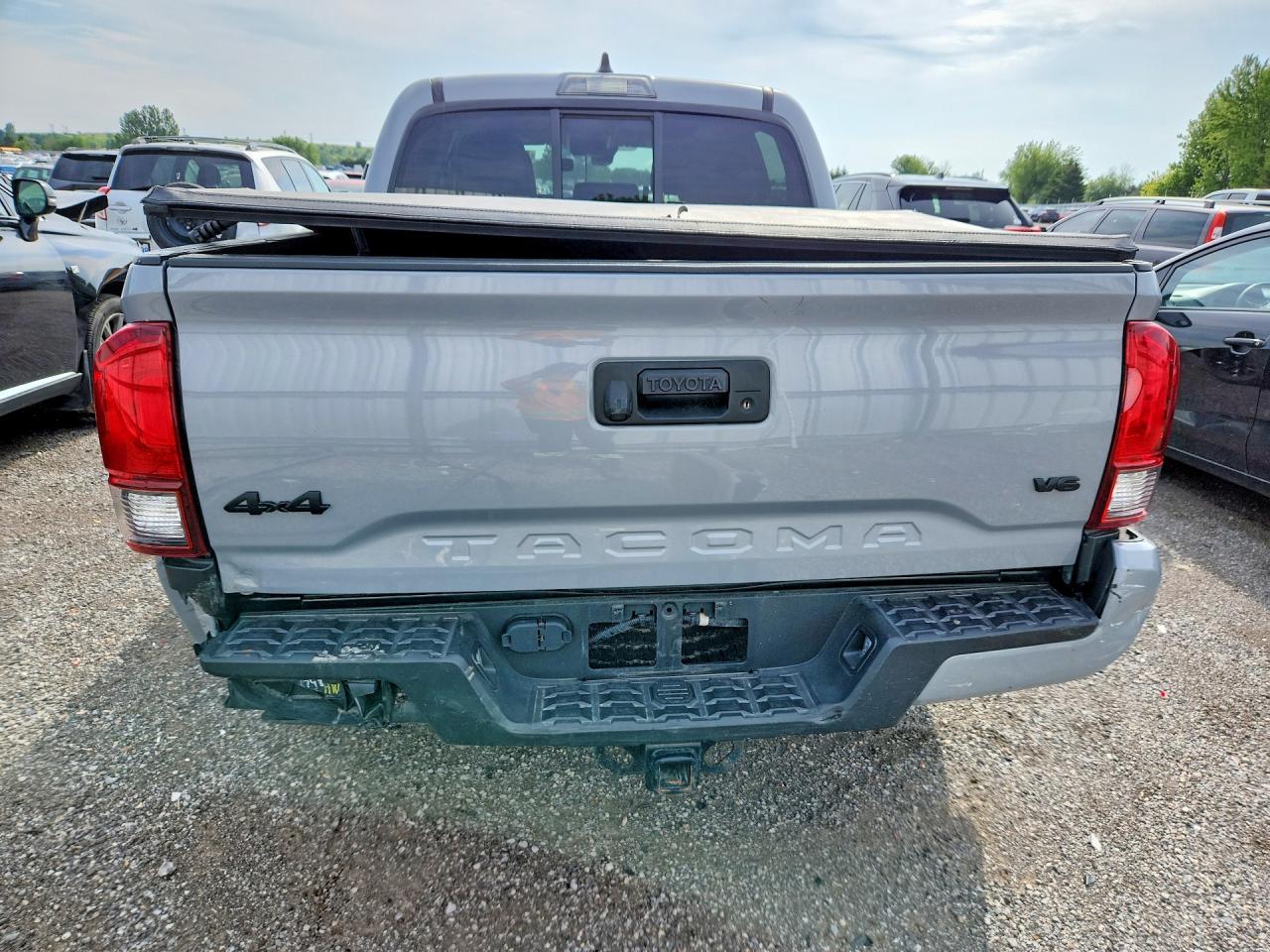 2021 Toyota Tacoma Sr V6 - Фото 6