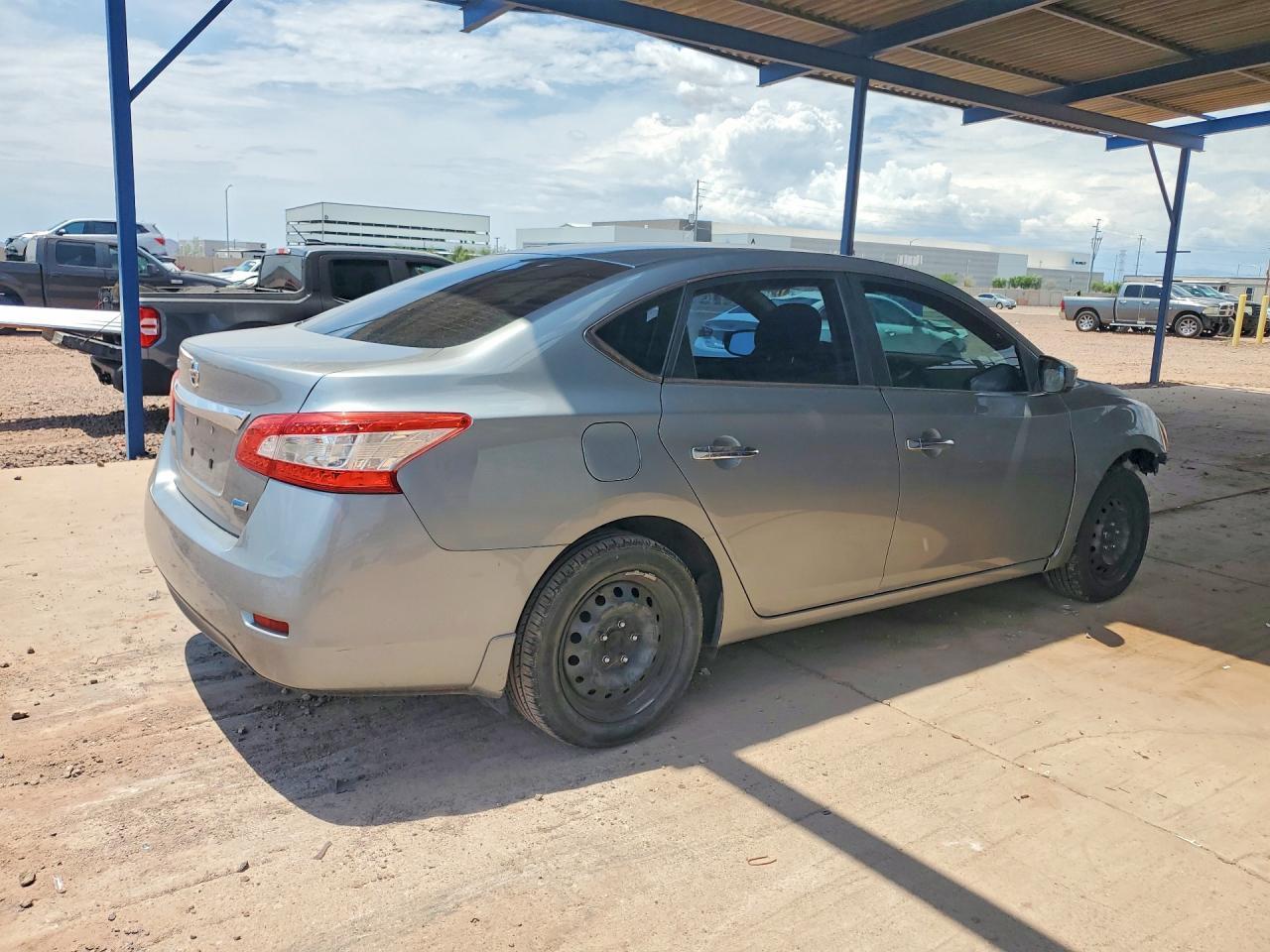 2014 Nissan Sentra S - Image 3