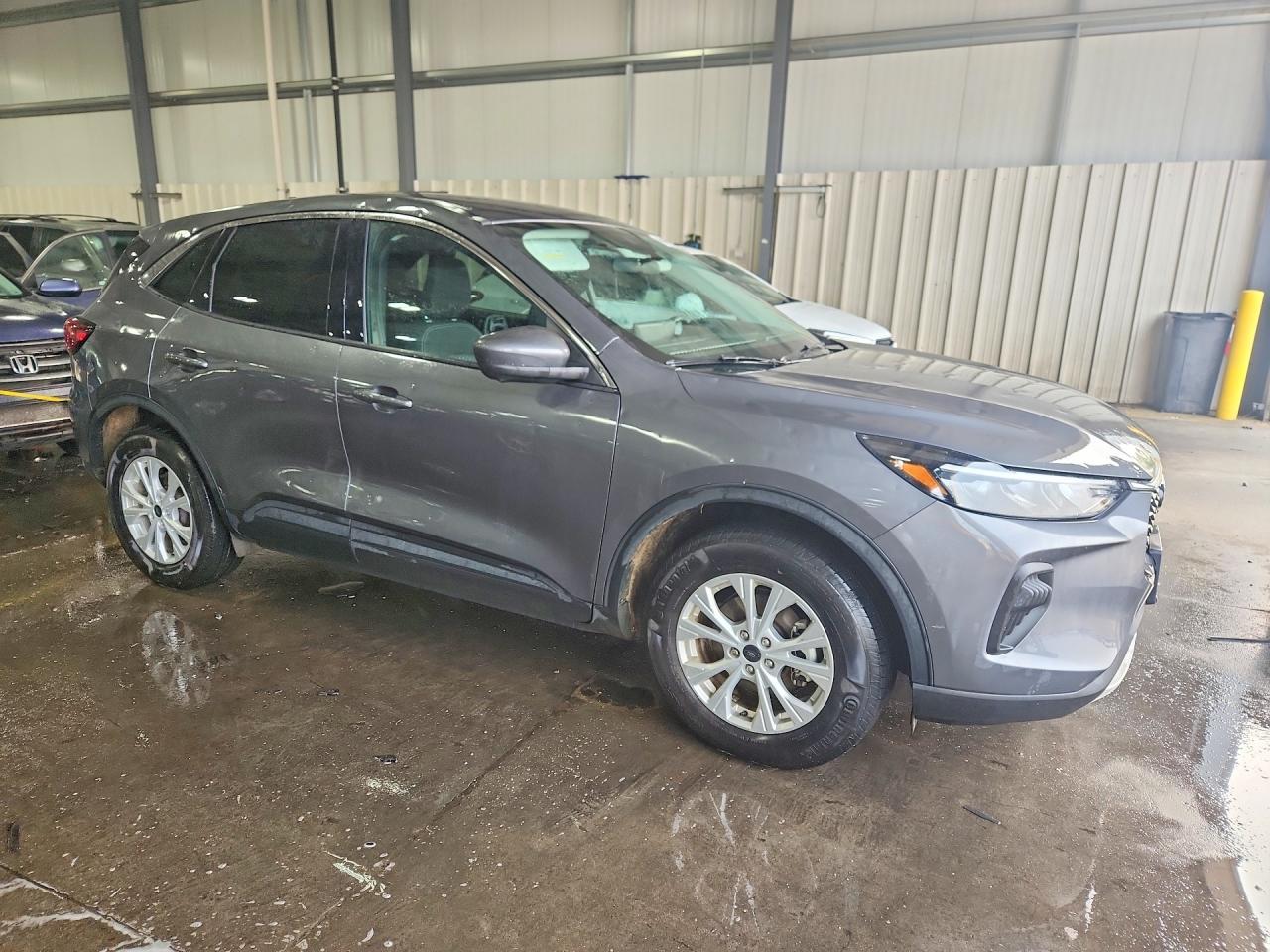 2023 Ford Escape Active - Фото 4