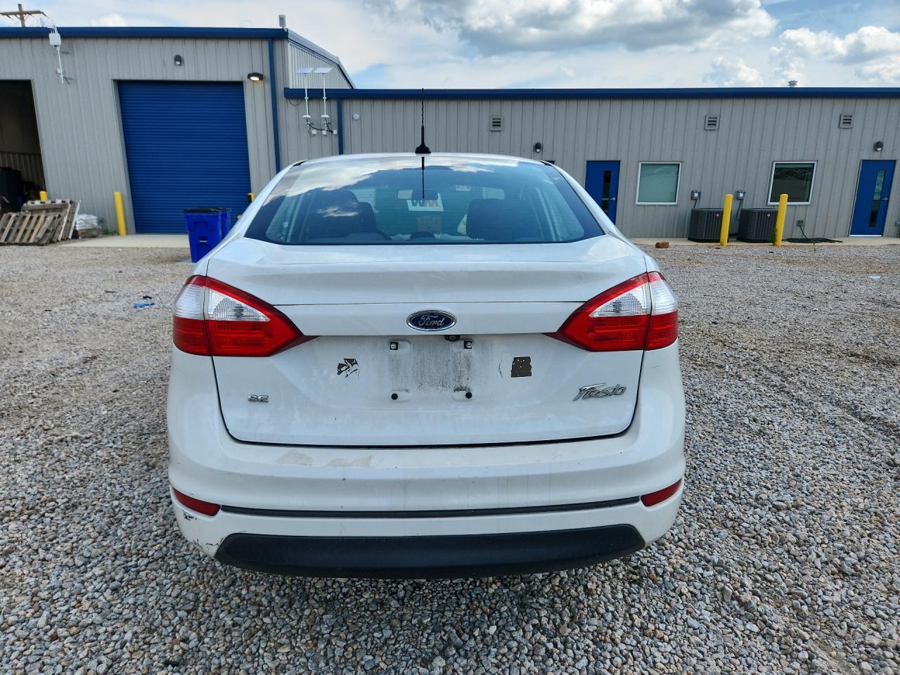 2018 Ford Fiesta Se - Фото 6