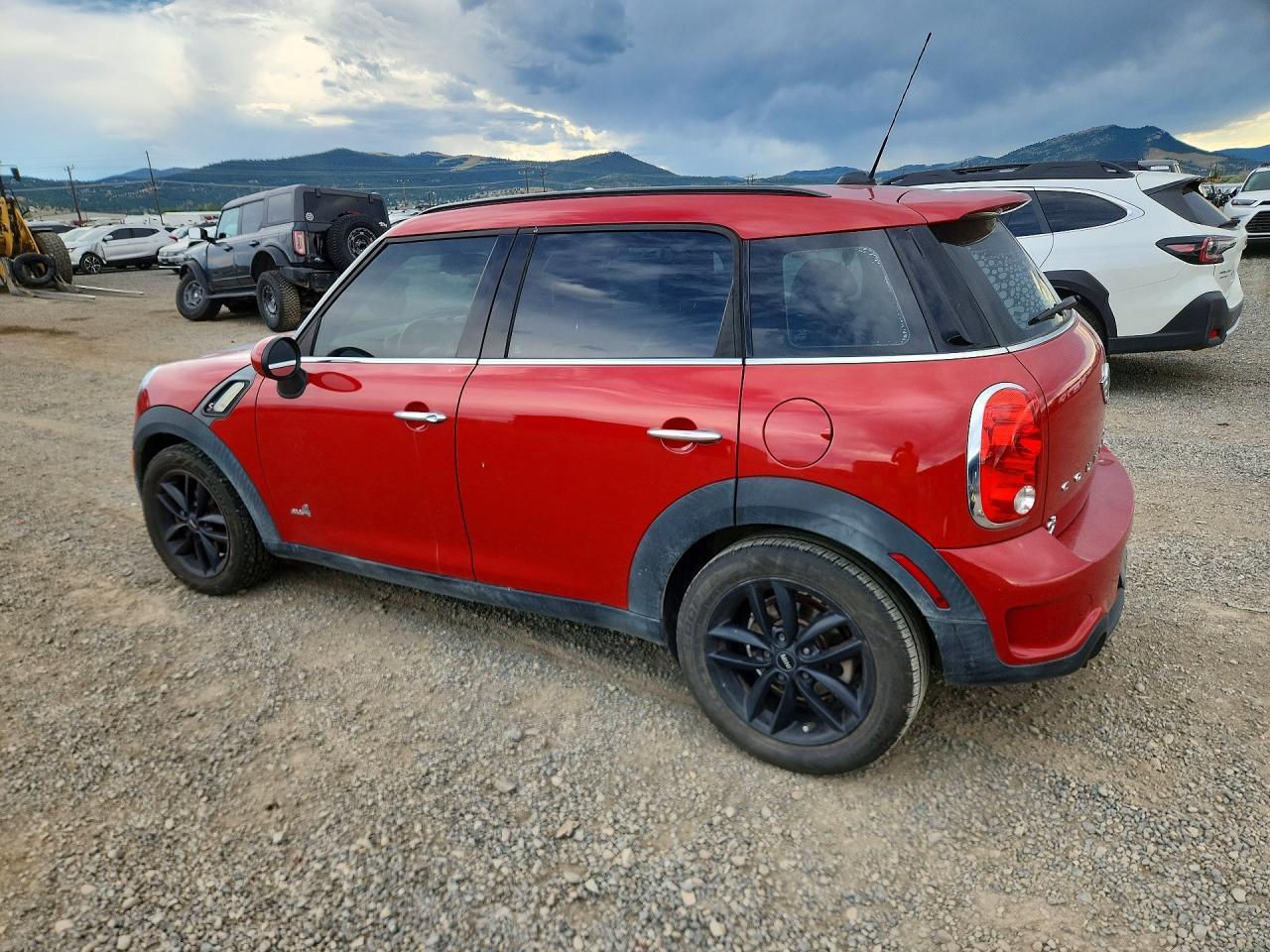 2014 Mini Cooper S Countryman - Image 2
