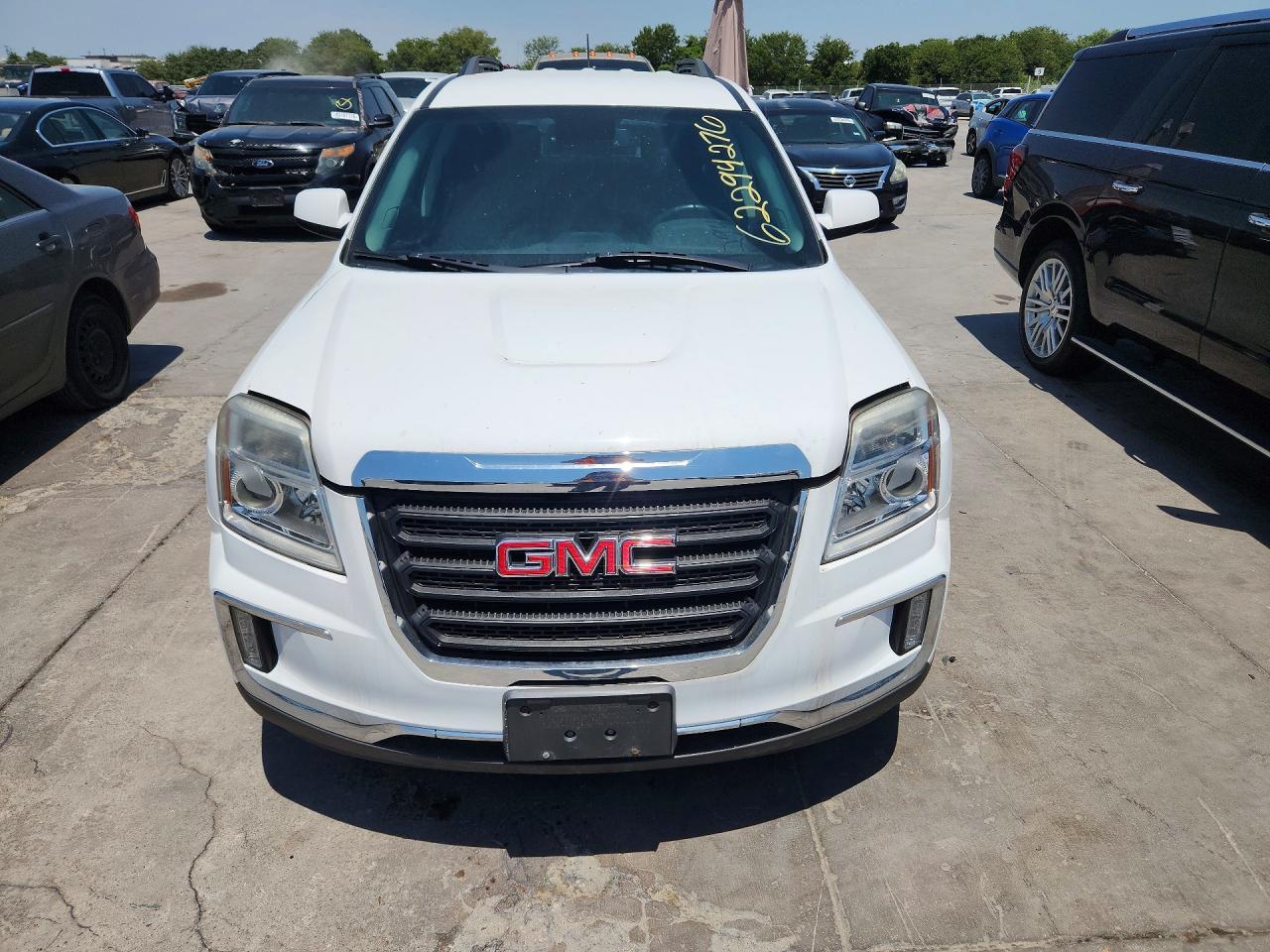 2015 GMC Terrain - Image 5