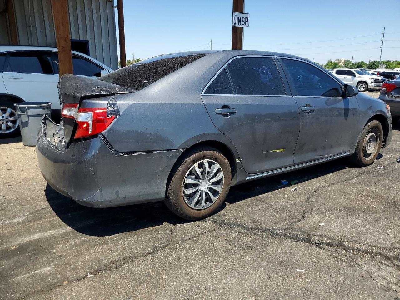 2012 Toyota Camry Hybrid Le - Фото 3