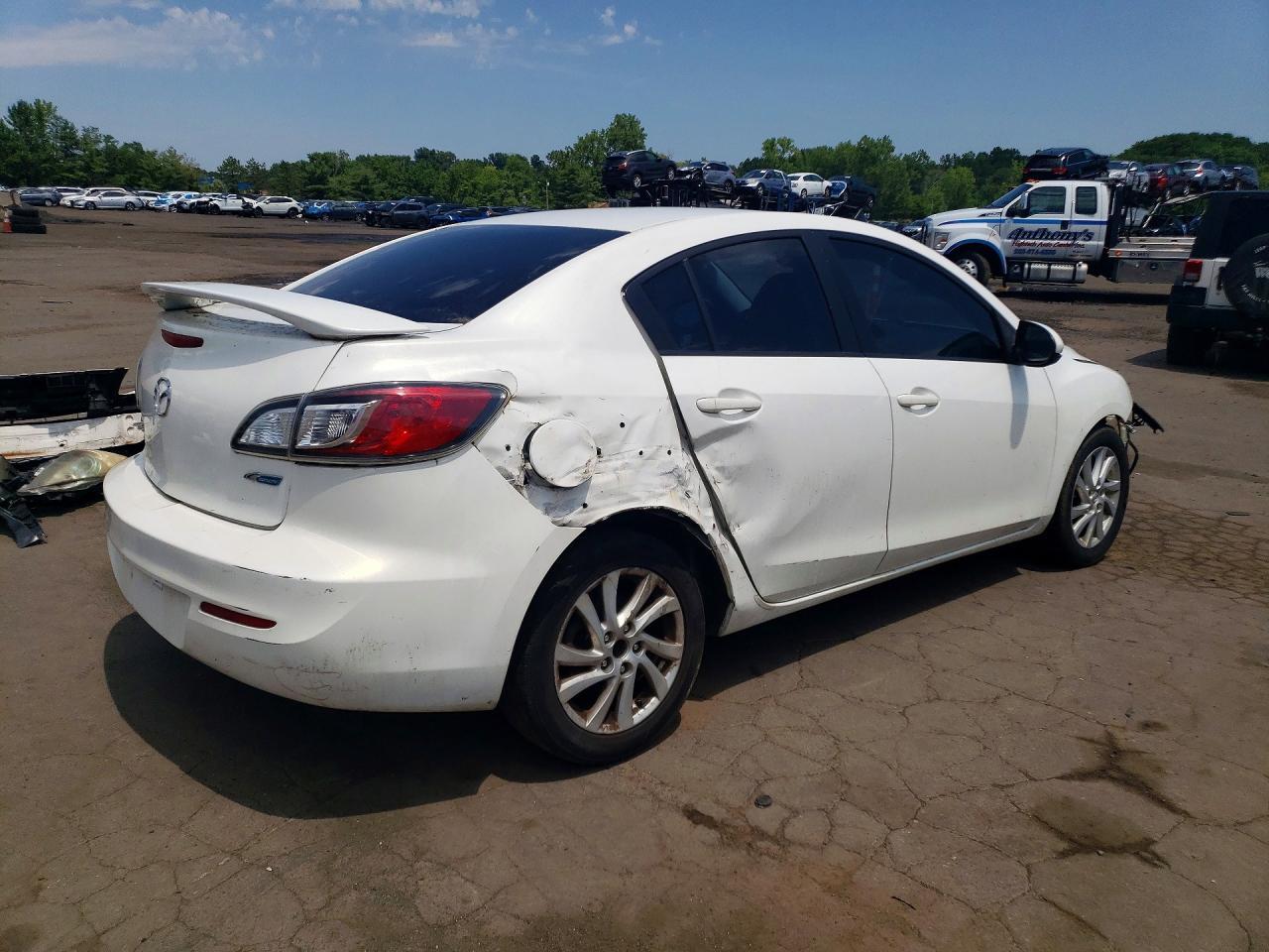 2012 Mazda 3 - Image 3