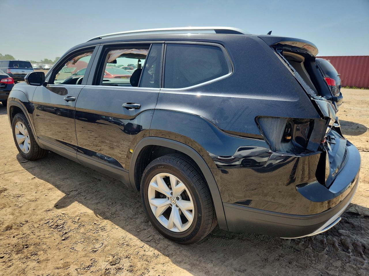 2018 Volkswagen Atlas - Фото 2