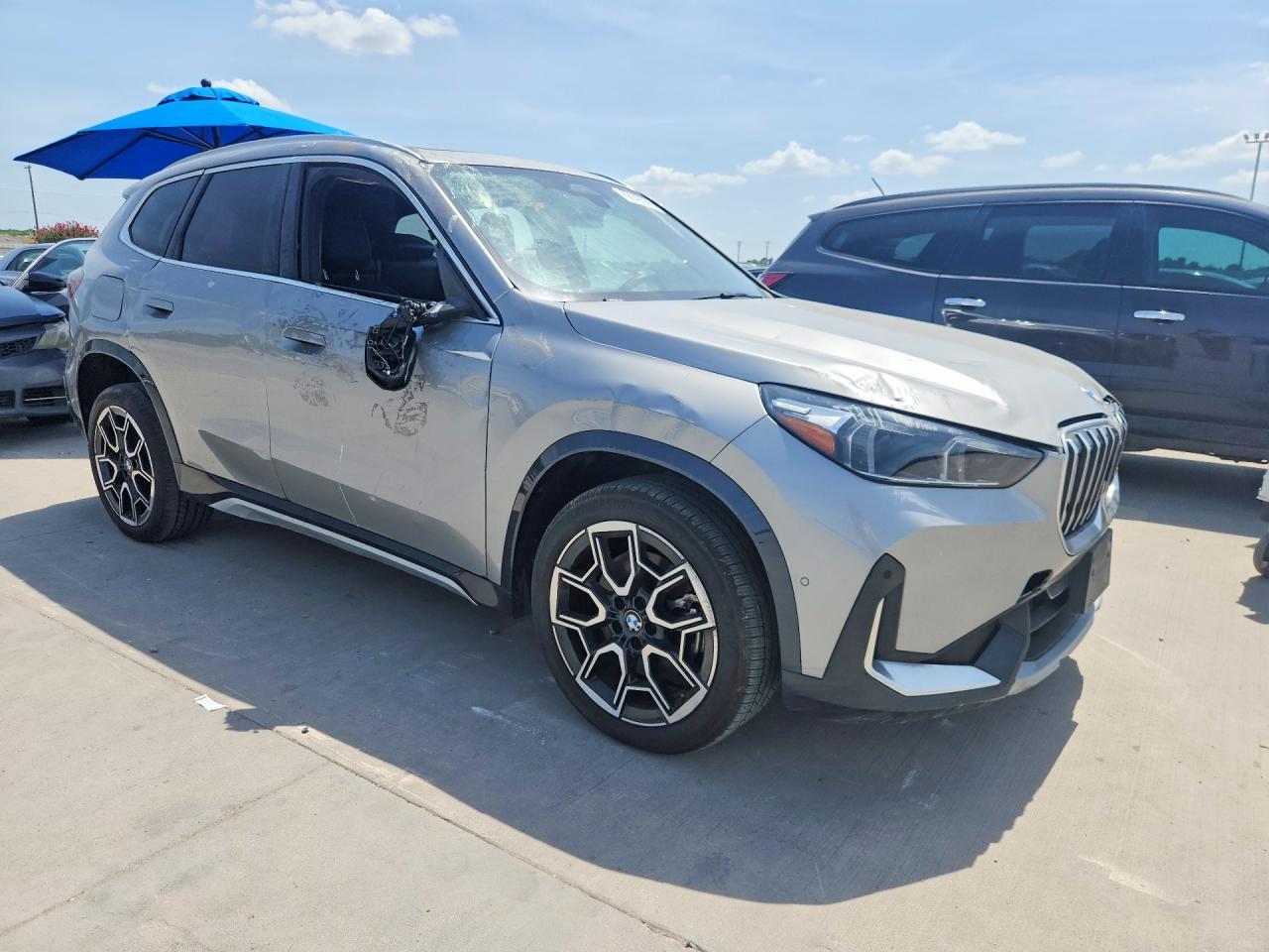 2025 BMW X1 xDrive28I - Фото 4