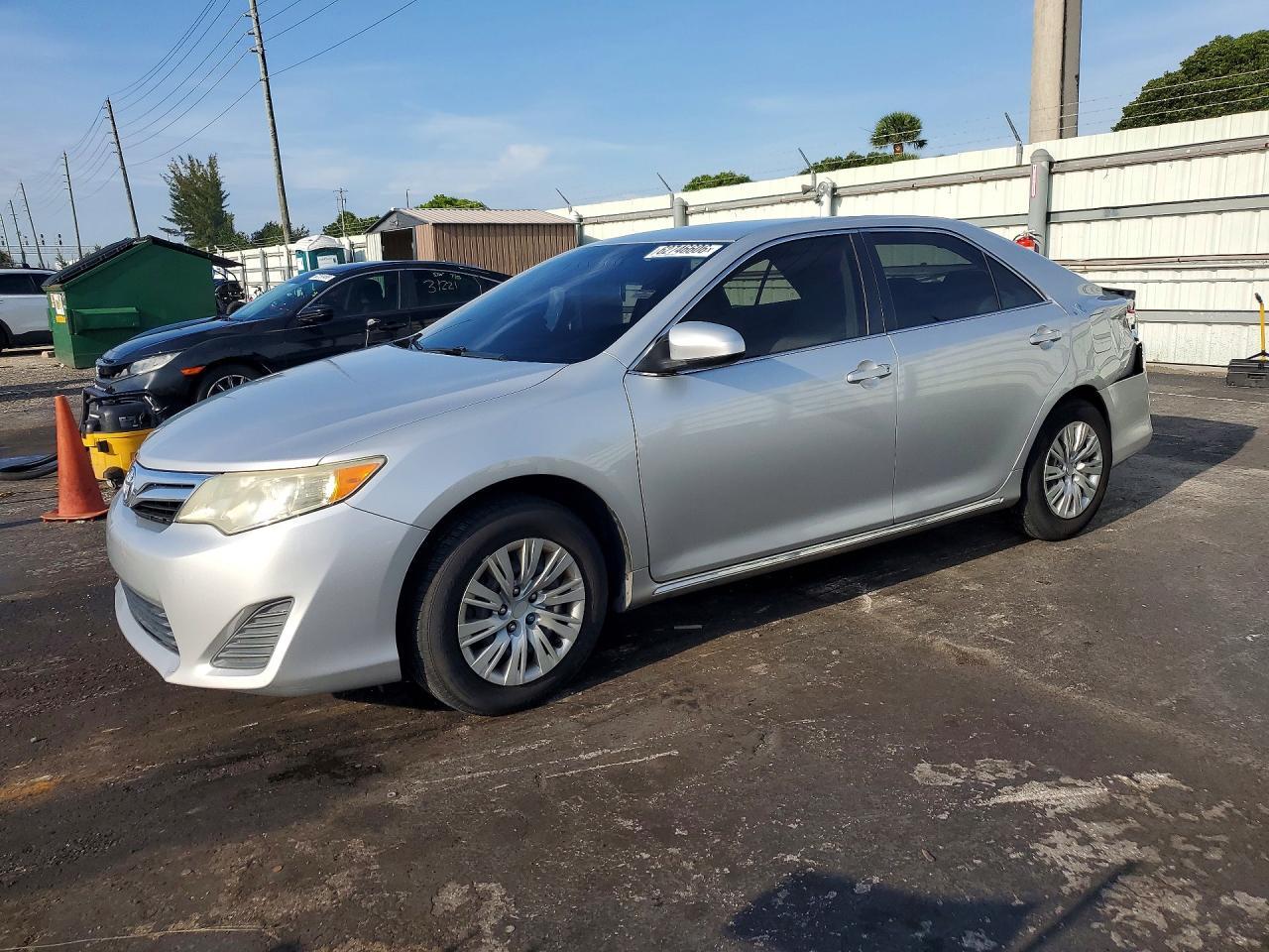 2014 Toyota Camry Le