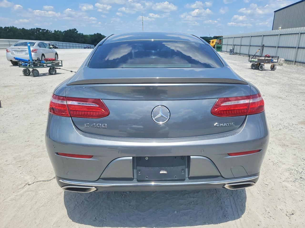 2018 Mercedes-Benz E 400 4Matic - Фото 6