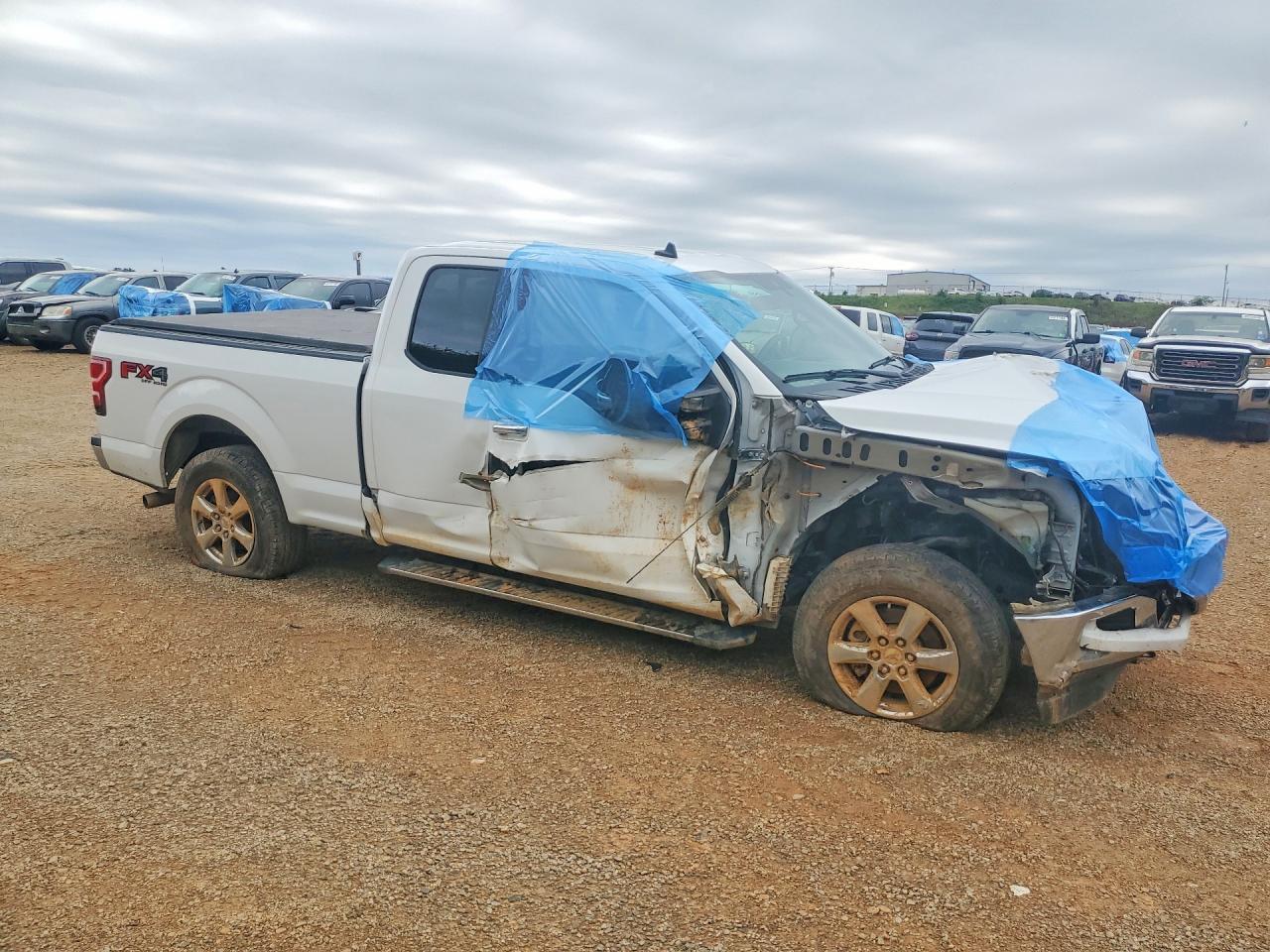 2019 Ford F150 Super Cab - Фото 4