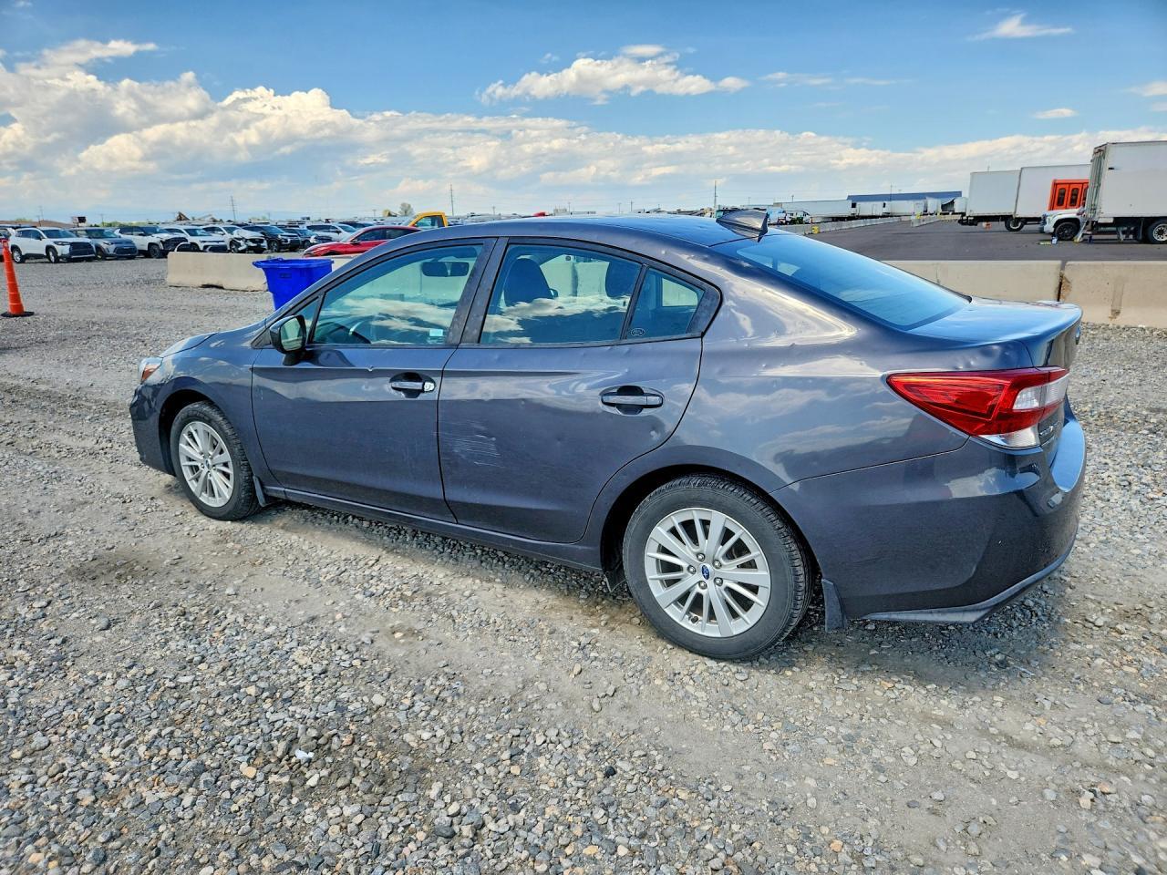 2018 Subaru Impreza Premium - Фото 2