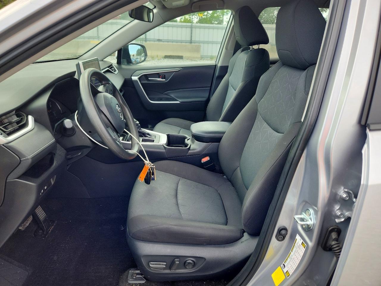 2024 Toyota Rav4 Xle - Фото 7