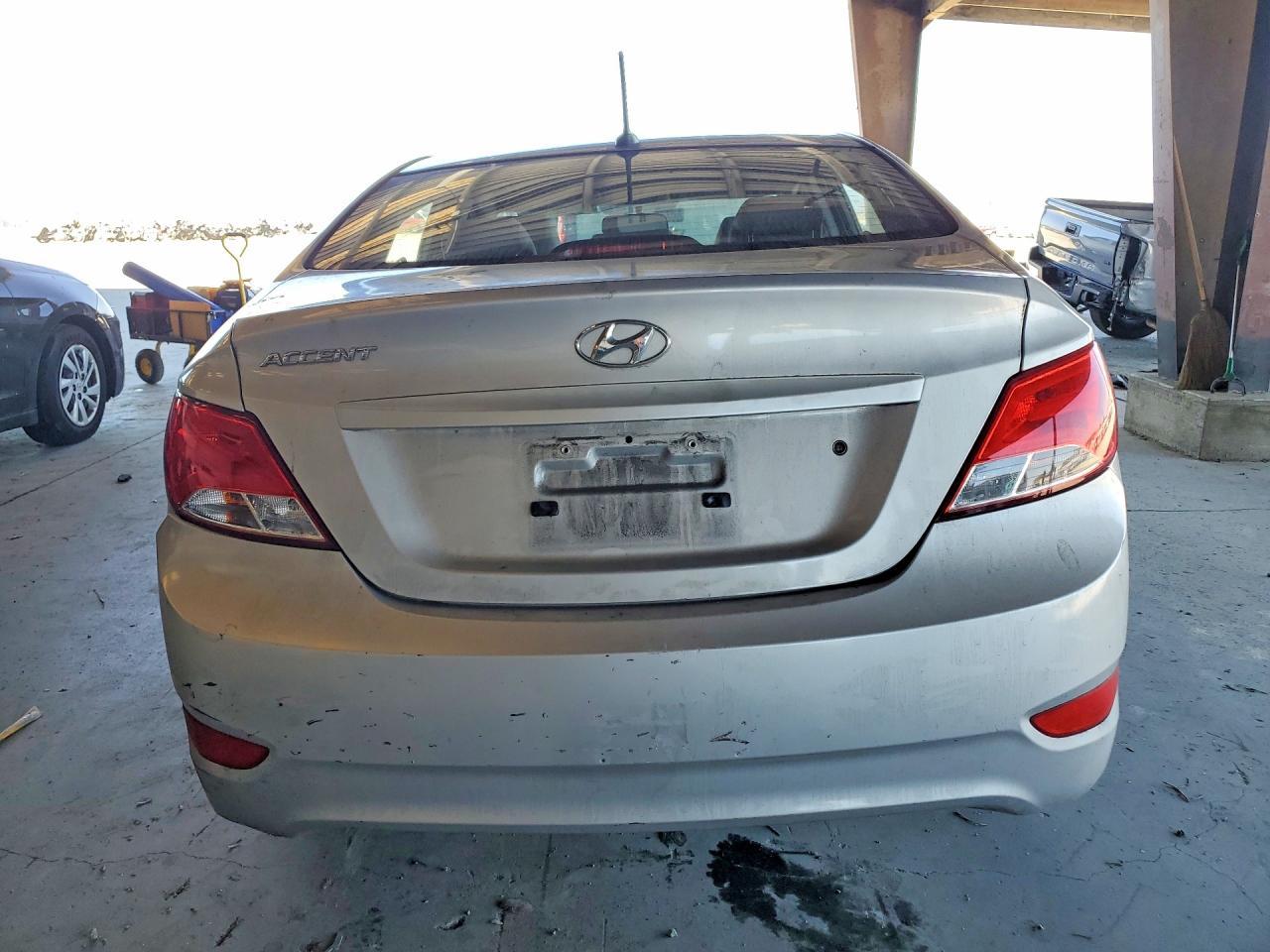 2016 Hyundai Accent - Image 6