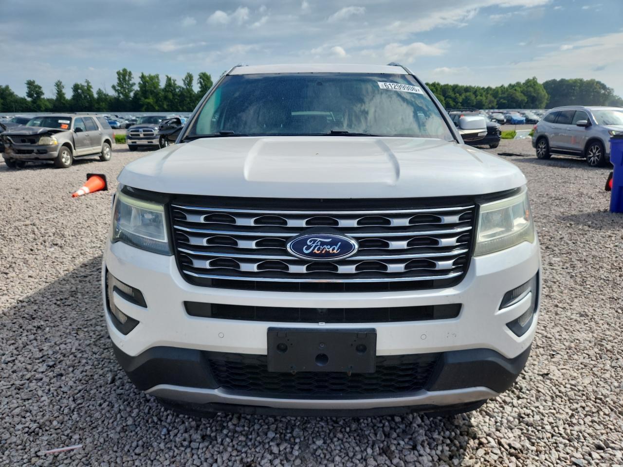 2016 Ford Explorer Limited - Image 5