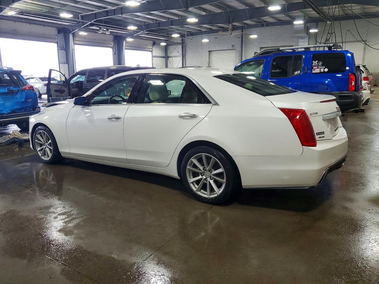 2019 Cadillac Cts Luxury - Фото 2