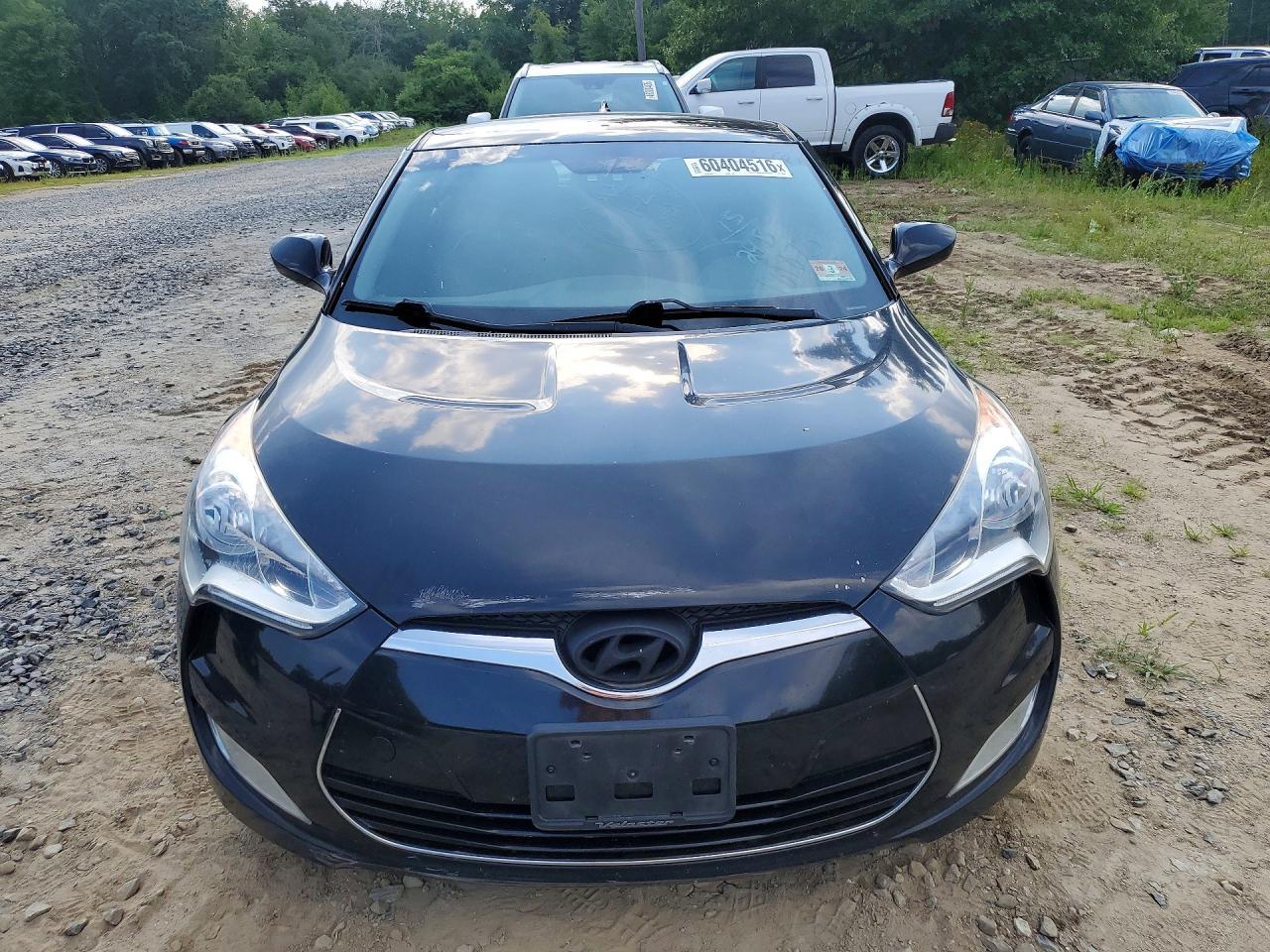 2015 Hyundai Veloster Base - Фото 5