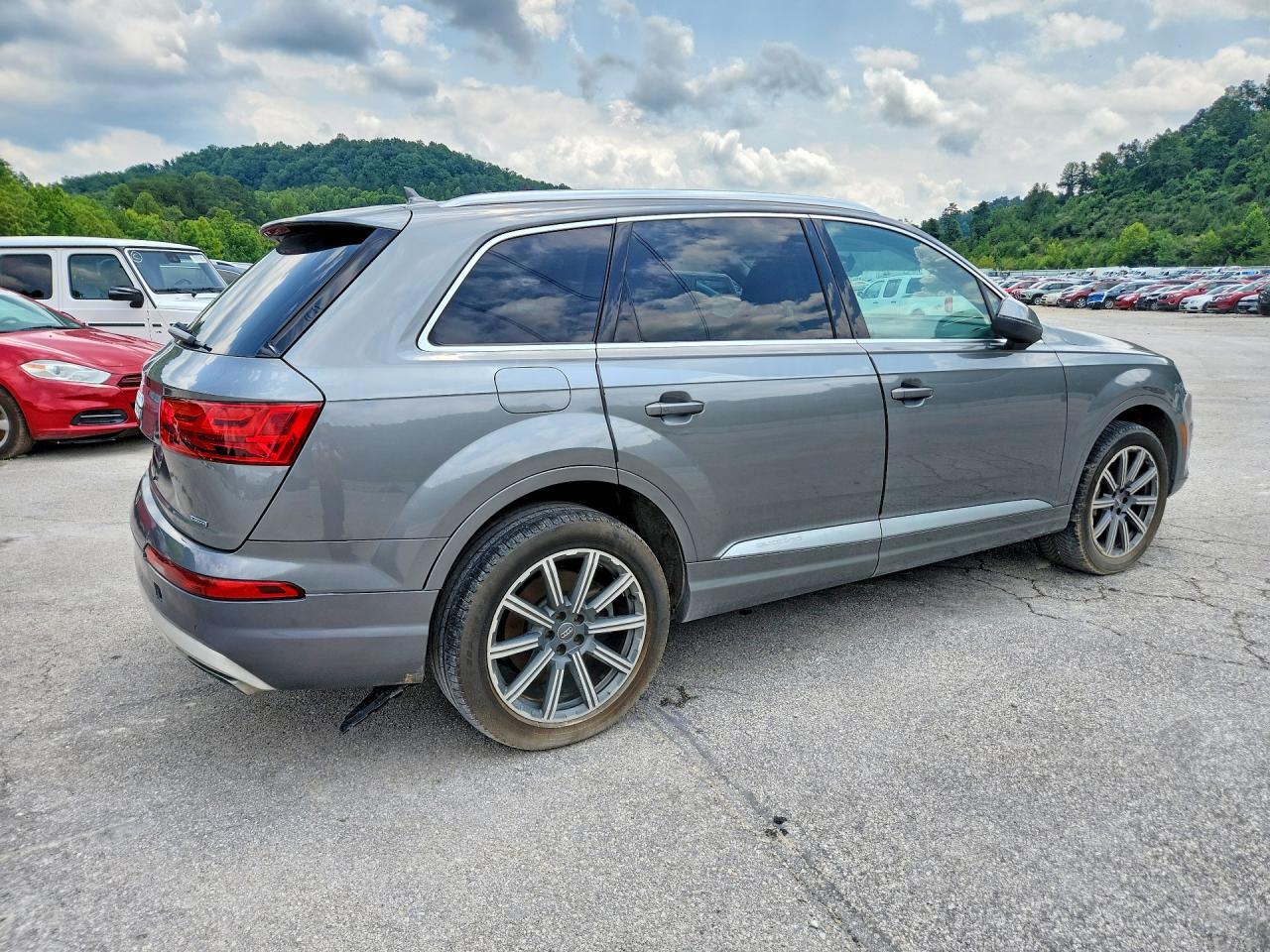2017 Audi Q7 Premium Plus - Фото 3