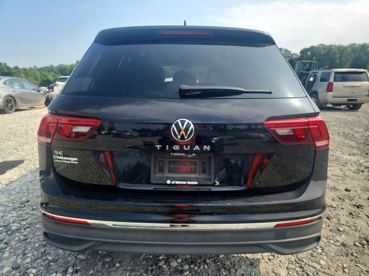 2022 Volkswagen Tiguan Se - Image 6