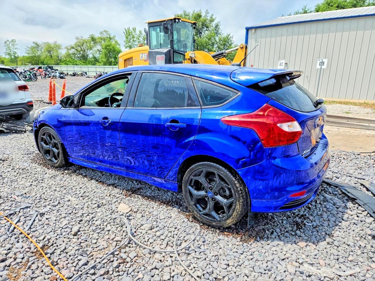 2014 Ford Focus St - Фото 2