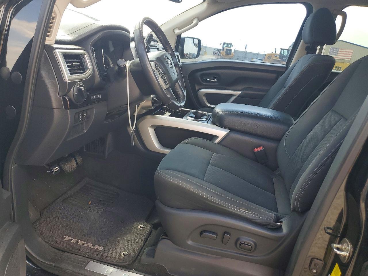 2019 Nissan Titan Sv - Фото 7